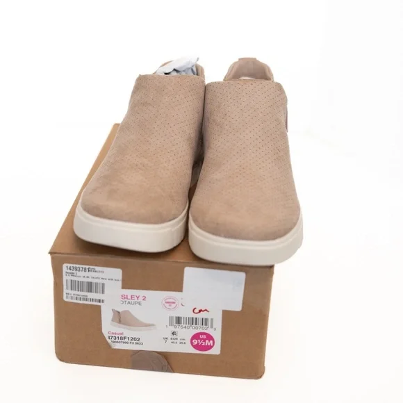 Ryka Hensley - 2 Slip-On Sneakers - Picture 2 of 10